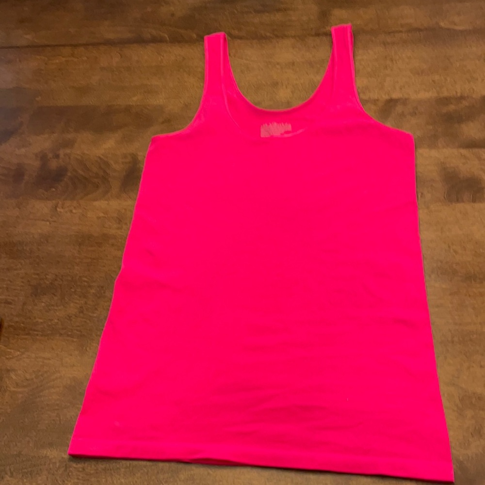 Pink tank top